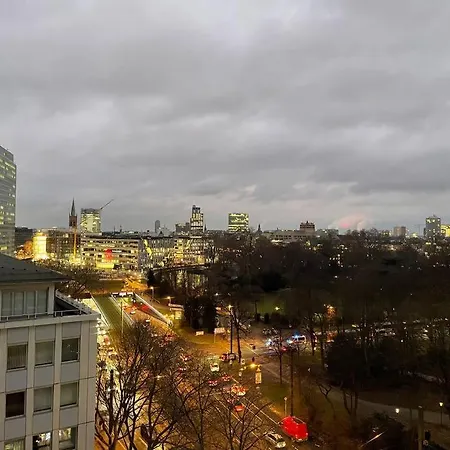 Kaiserloft Zentral Nahe Messe * Dusseldorf