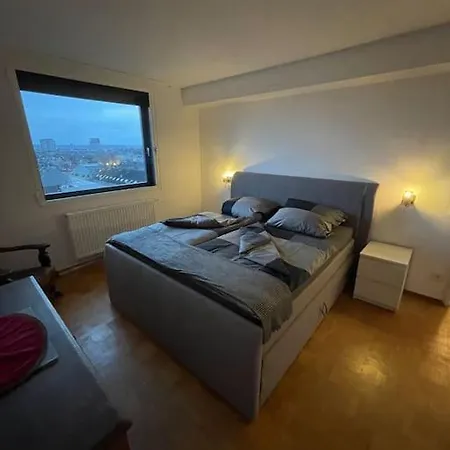 Kaiserloft Zentral Nahe Messe *